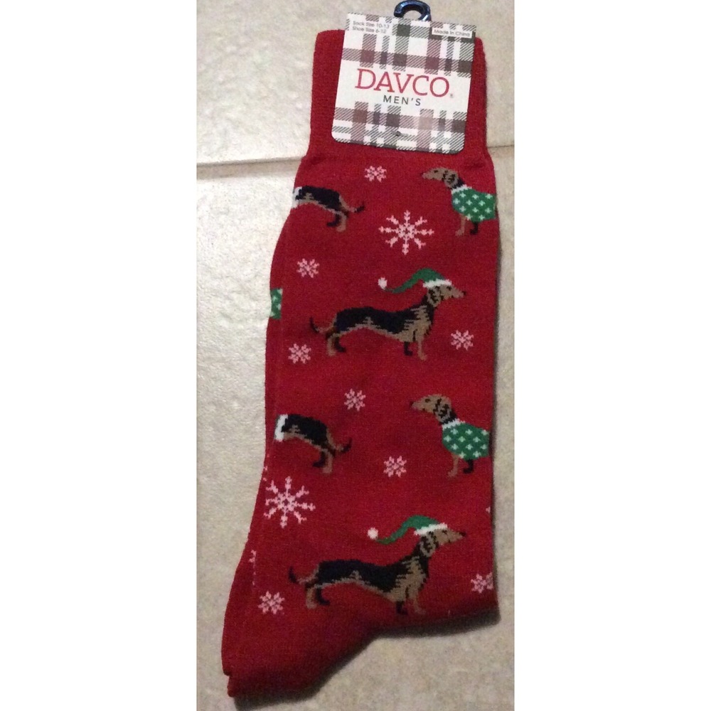 Davco Mens 10-13 Crew Socks Red Christmas Dachshund Dog Snowflake Holiday New
